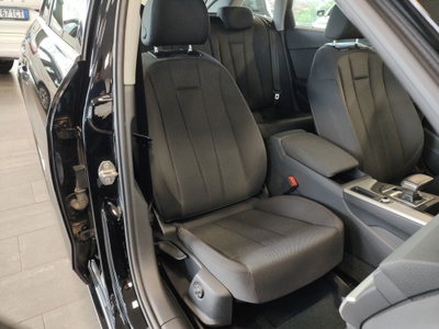 Audi A4 Avant 35 2.0 tdi mhev Business Advanced 163cv s-tronic (5)