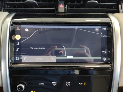 Land Rover Discovery Sport 2.0 Si4 200 CV AWD Auto SE (11)