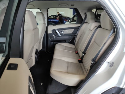 Land Rover Discovery Sport 2.0 Si4 200 CV AWD Auto SE (7)