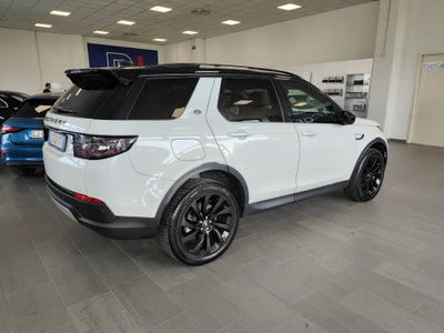 Land Rover Discovery Sport 2.0 Si4 200 CV AWD Auto SE (8)