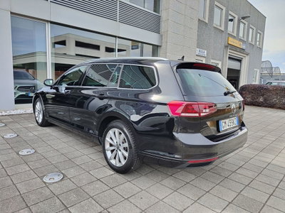 Volkswagen Passat Variant 2.0 TDI SCR EVO DSG Business (6)