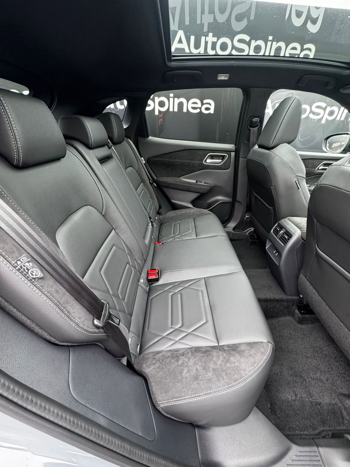 Nissan Qashqai 1.3 mhev N-Design 4wd 158cv xtronic (10)