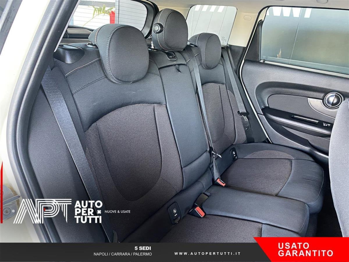 MINI Mini Clubman 1.5 One D Business Clubman (17)