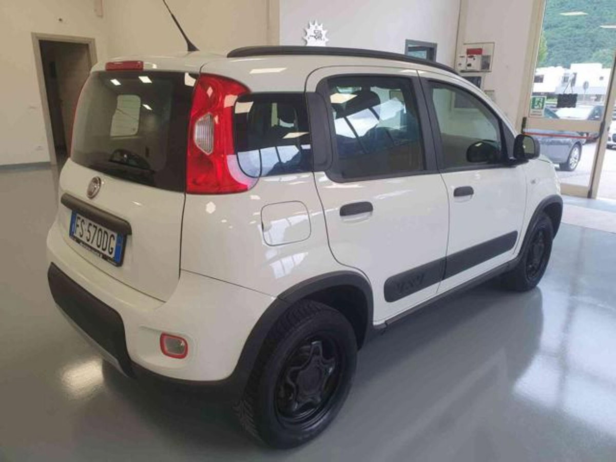 Fiat Panda 1.3 MJT 95 CV S&S 4x4 (3)