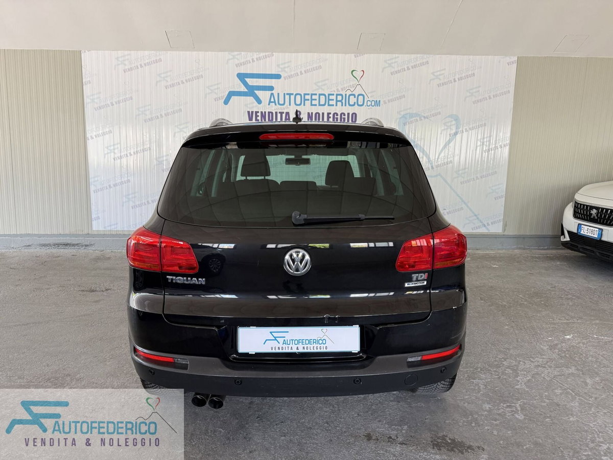Volkswagen Tiguan 2.0 TDI 110 CV Sport & Style BlueMotion Tech. (5)