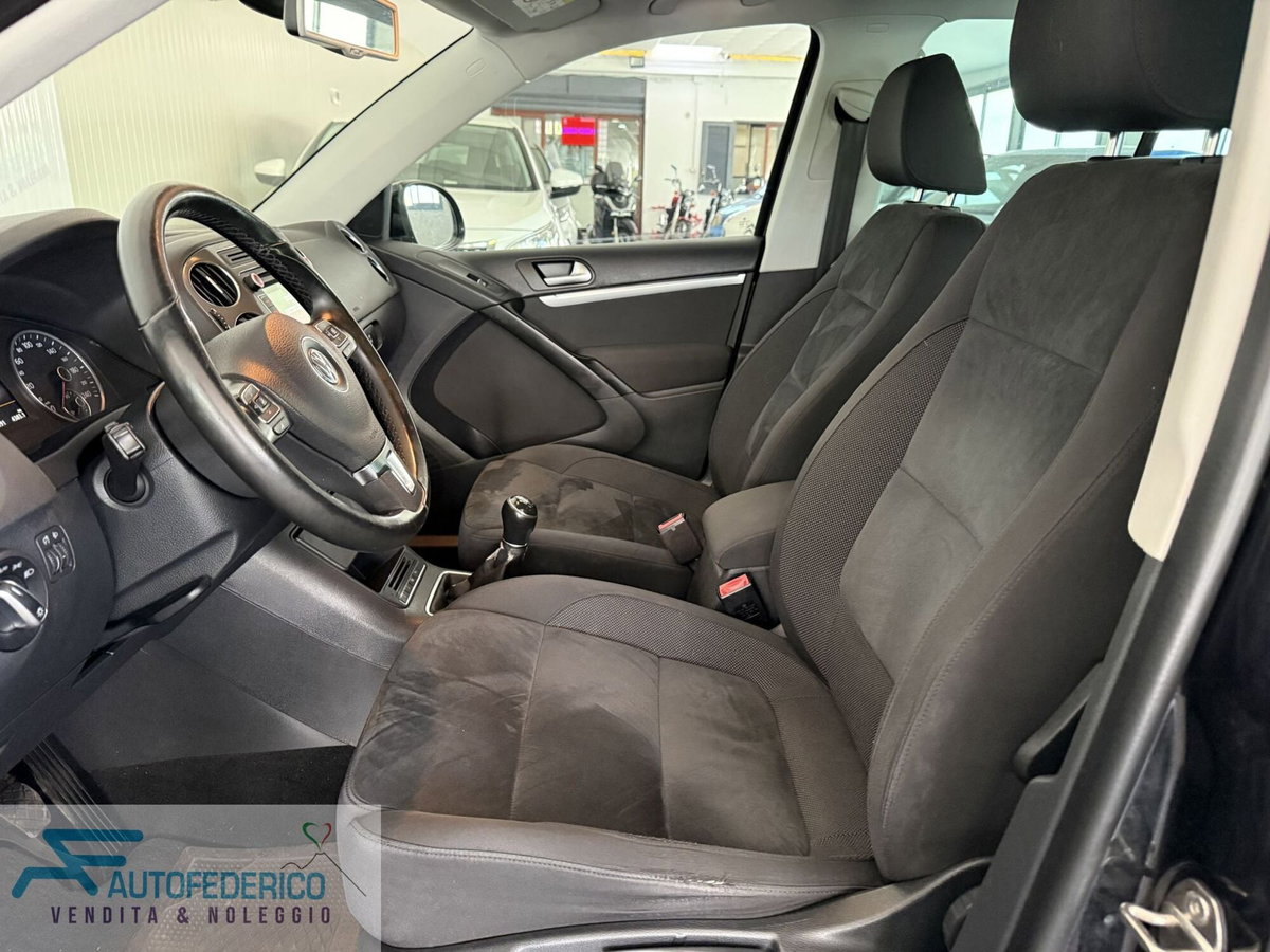 Volkswagen Tiguan 2.0 TDI 110 CV Sport & Style BlueMotion Tech. (8)