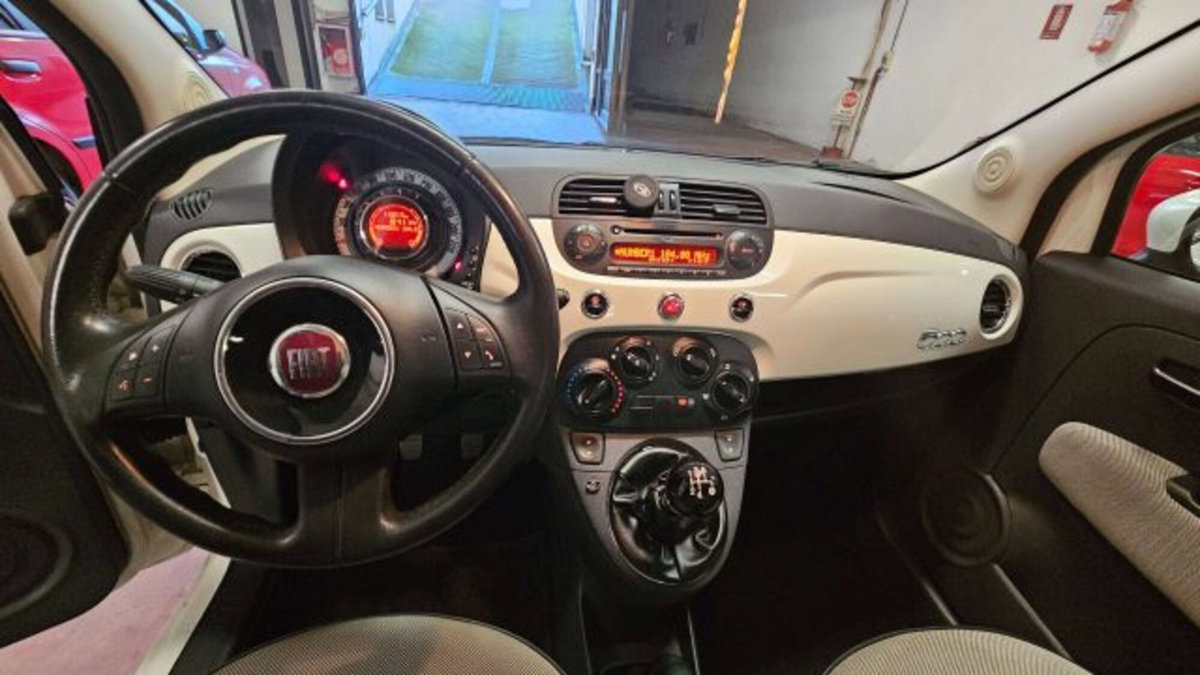 Fiat 500 1.2 Lounge (10)