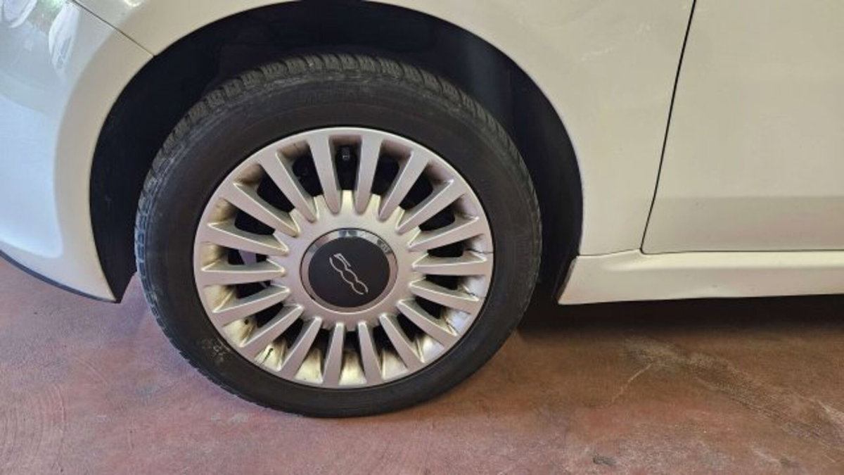 Fiat 500 1.2 Lounge (16)