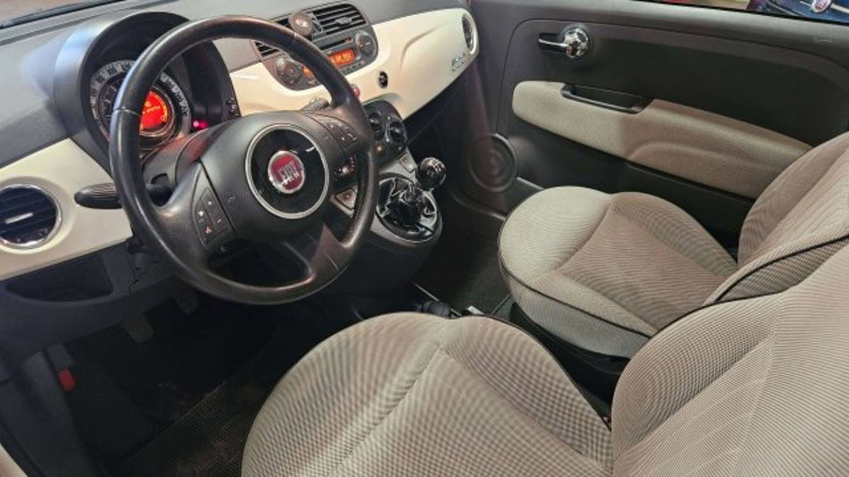Fiat 500 1.2 Lounge (8)