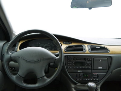 Jaguar S-Type 3.0 V6 Executive (12)