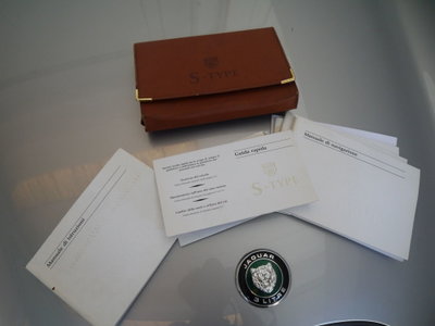 Jaguar S-Type 3.0 V6 Executive (16)