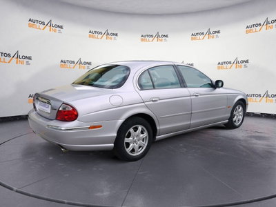 Jaguar S-Type 3.0 V6 Executive (6)