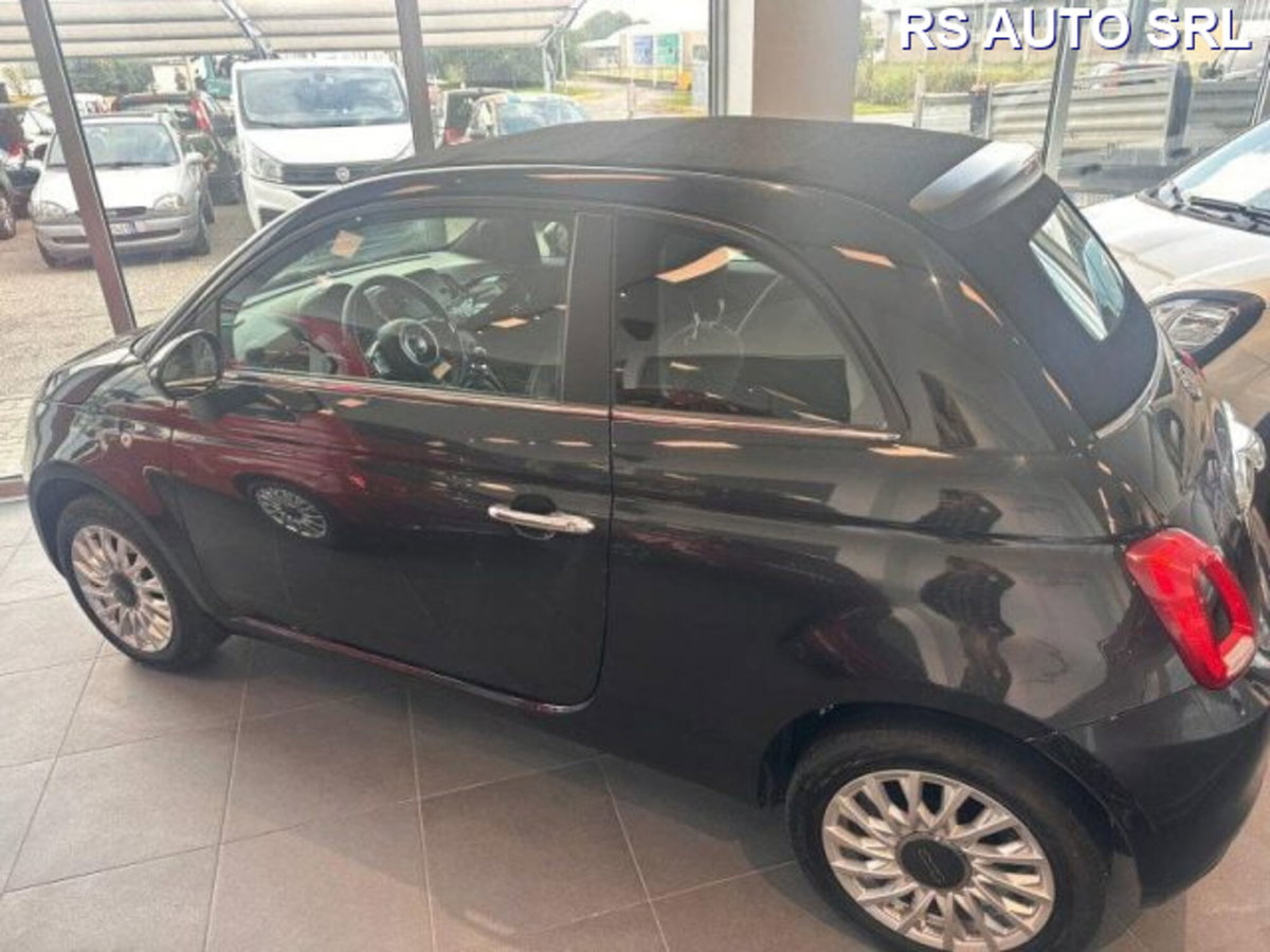 Fiat 500 1.0 Hybrid Club (3)