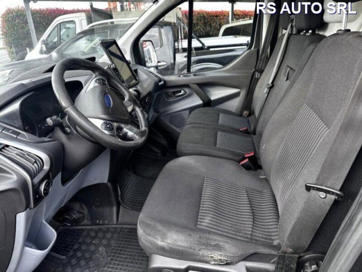Ford Transit Custom Furgone 270 2.0 TDCi 130 PC Furgone Trend (10)