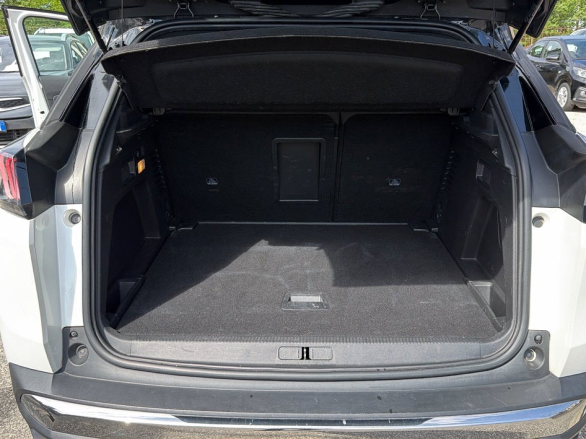 Peugeot 3008 PureTech Turbo 130 S&S EAT8 GT (10)
