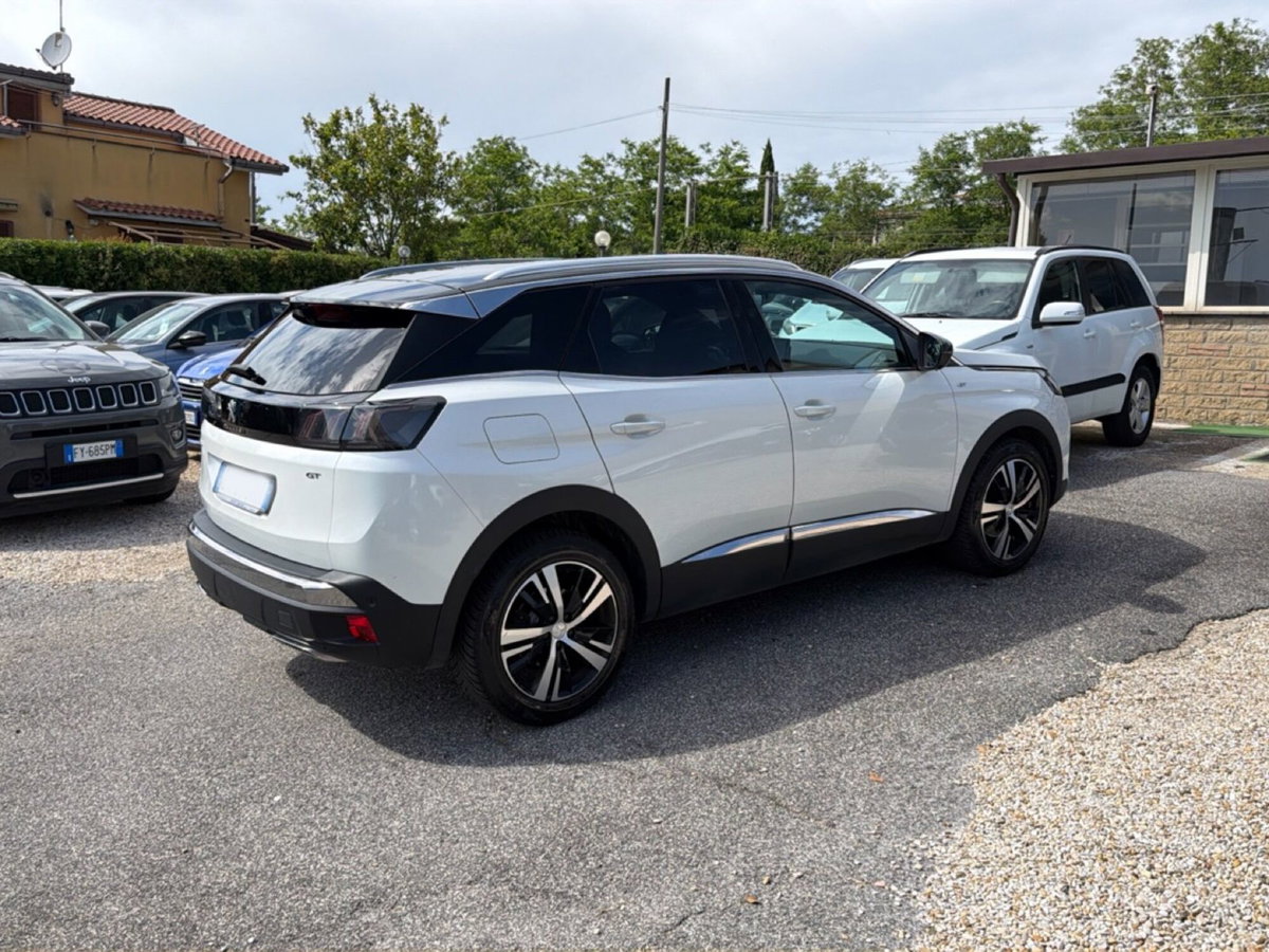 Peugeot 3008 PureTech Turbo 130 S&S EAT8 GT (6)