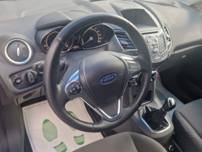 Ford Fiesta 1.5 TDCi 75CV 5 porte (10)