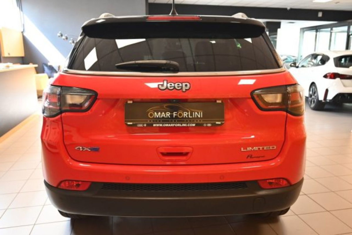 Jeep Compass 1.3 T4 190CV PHEV AT6 4xe Business Plus (6)