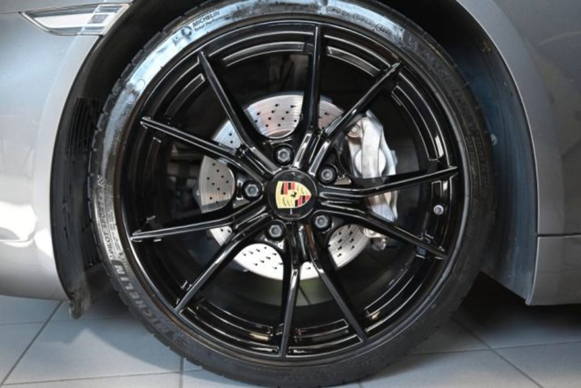 Porsche 718 Cayman  Cayman 2.0 300cv pdk (14)