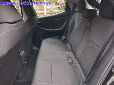 Toyota Yaris Active (20)