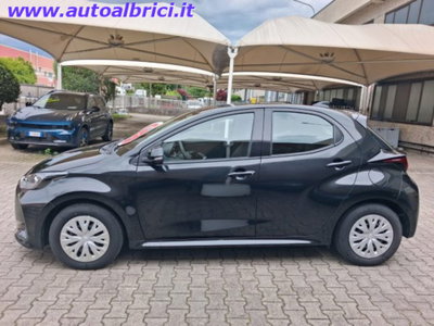Toyota Yaris Active (6)