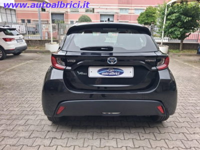 Toyota Yaris Active (8)