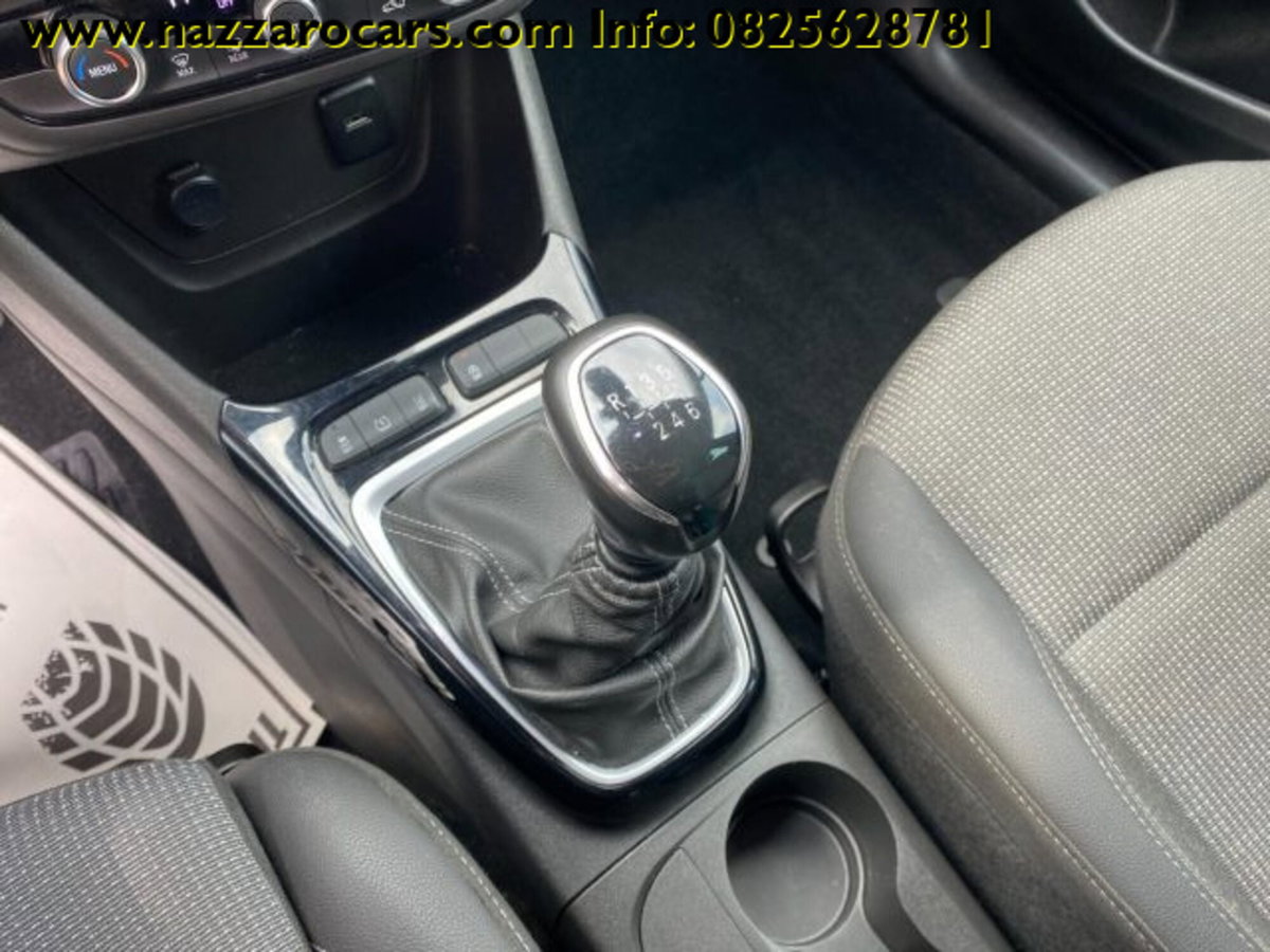 Opel Crossland 1.5 ECOTEC D 110 CV Start&Stop Elegance (14)