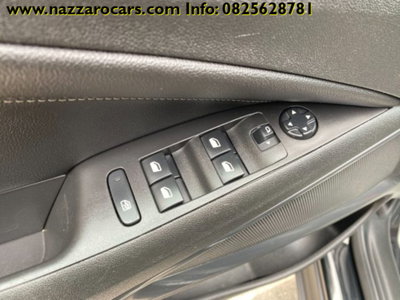 Opel Crossland 1.5 ECOTEC D 110 CV Start&Stop Elegance (16)