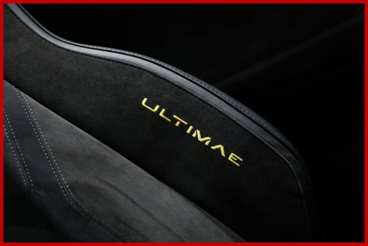Lamborghini Aventador Coupé Ultimae 6.5 V12 (10)