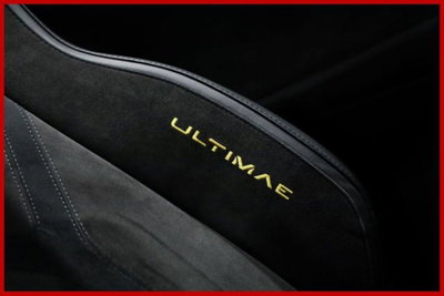 Lamborghini Aventador Coupé Ultimae 6.5 V12 (10)