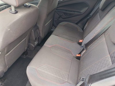 Ford Fiesta 1.5 TDCi 75CV 5 porte ST-Line (11)