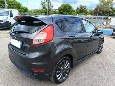 Ford Fiesta 1.5 TDCi 75CV 5 porte ST-Line (7)
