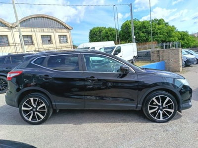 Nissan Qashqai 1.6 dCi 2WD Tekna (5)