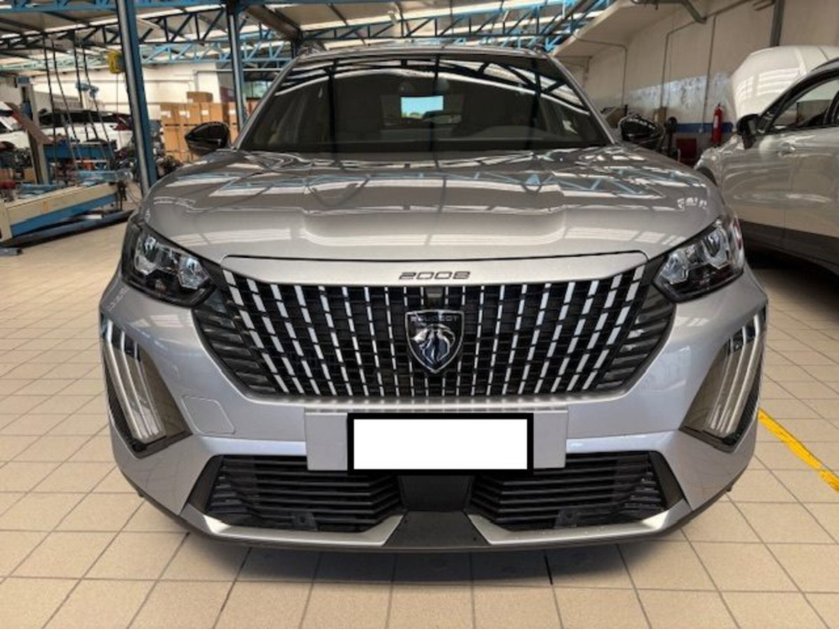 Peugeot 2008 BlueHDi 130 S&S EAT8 Allure Pack
