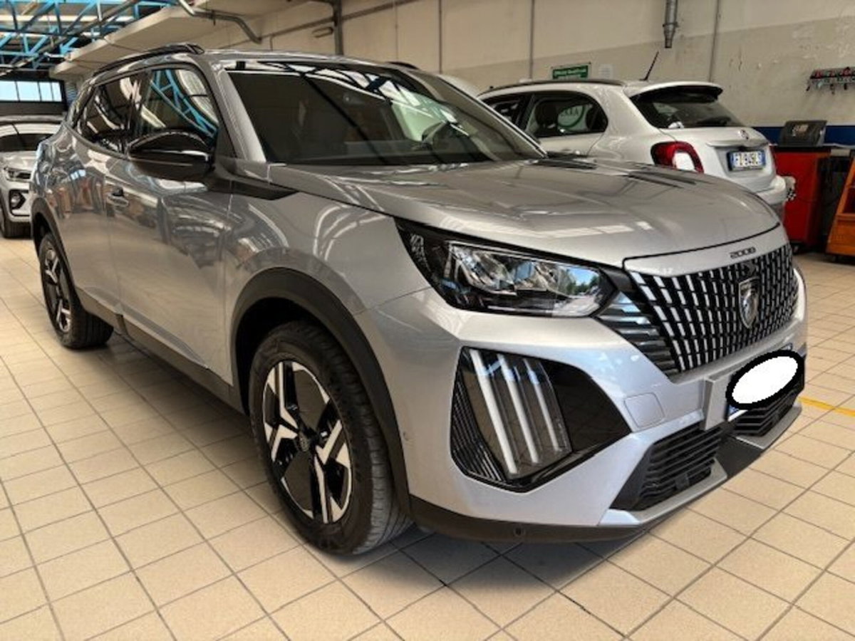 Peugeot 2008 BlueHDi 130 S&S EAT8 Allure Pack (2)