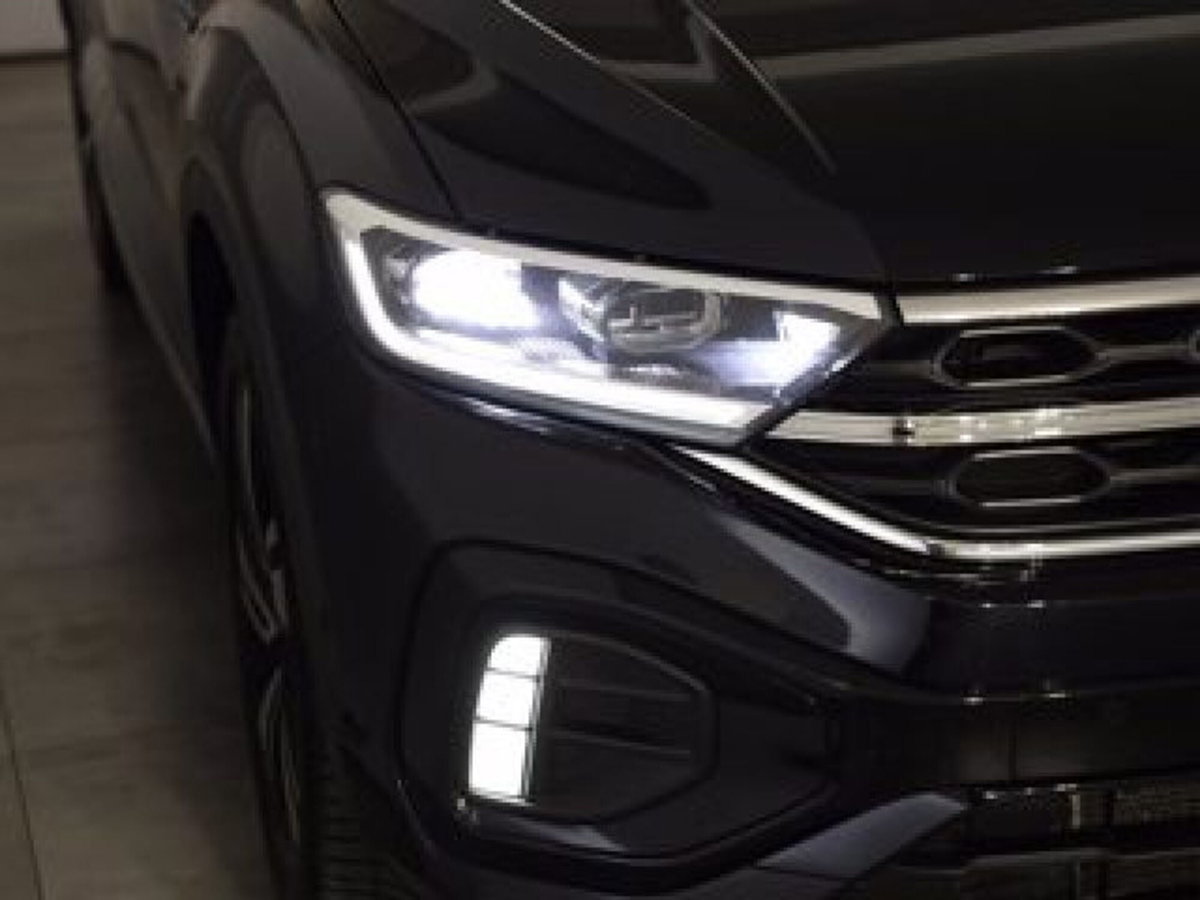 Volkswagen T-Roc 2.0 tdi R-Line 4motion 150cv dsg (12)