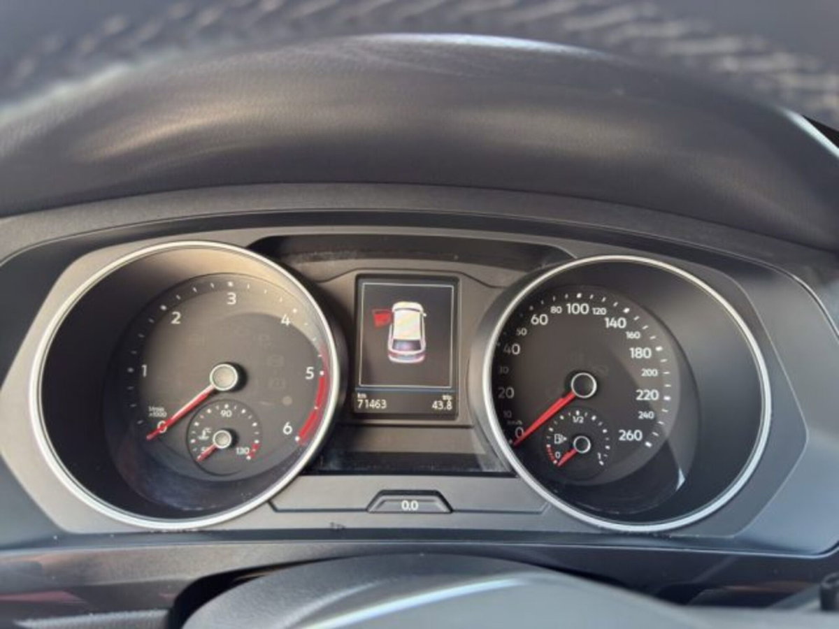 Volkswagen Tiguan 2.0 TDI 150 CV SCR DSG Life (11)