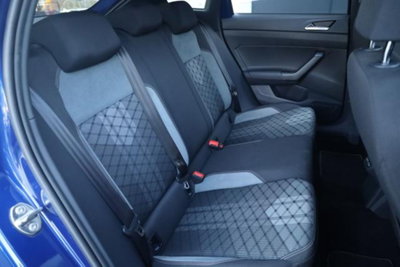 Volkswagen Taigo 1.0 tsi R-Line 115cv (13)