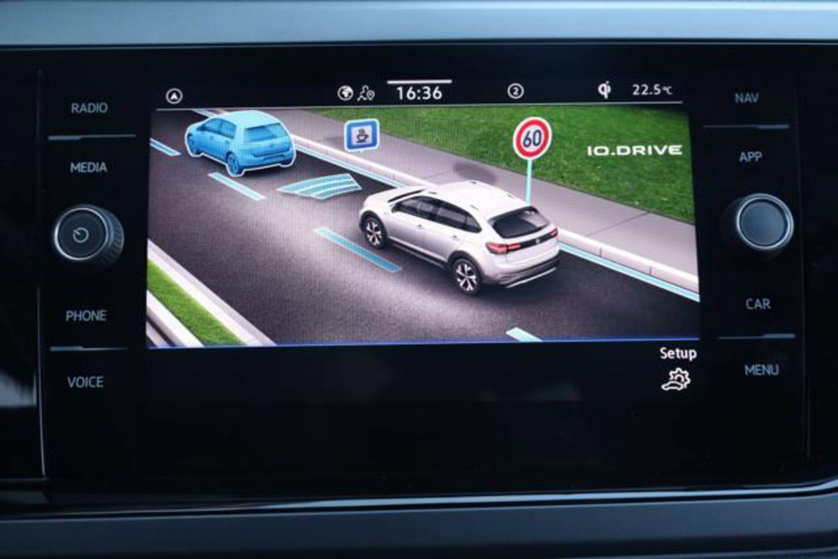Volkswagen Taigo 1.0 tsi R-Line 115cv (20)