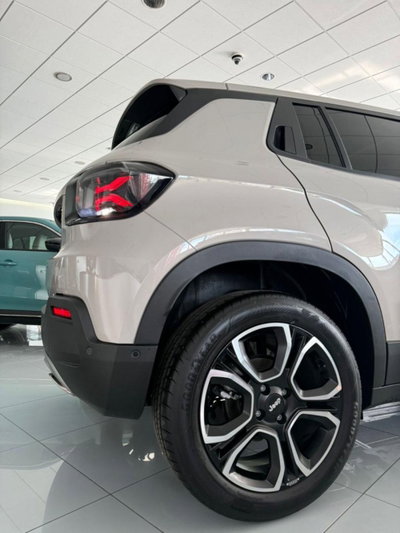 Jeep Avenger 1.2 turbo Summit fwd 100cv (8)