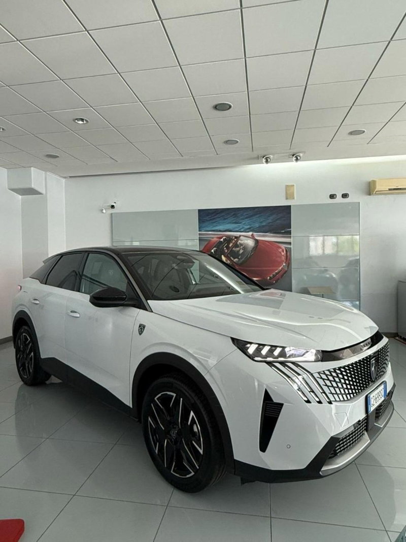 Peugeot 3008 1.2 hybrid GT Exclusive 145cv e-dcs6