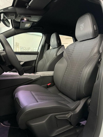 Peugeot 3008 1.2 hybrid GT Exclusive 145cv e-dcs6 (8)