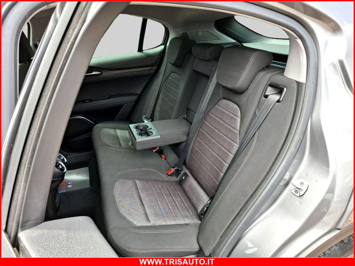 Alfa Romeo Stelvio Stelvio 2.2 Turbodiesel 190 CV AT8 Q4 Super Business (11)