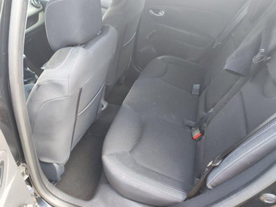 Renault Clio SporTour 1.5 dCi 75CV SporTour Confort (6)