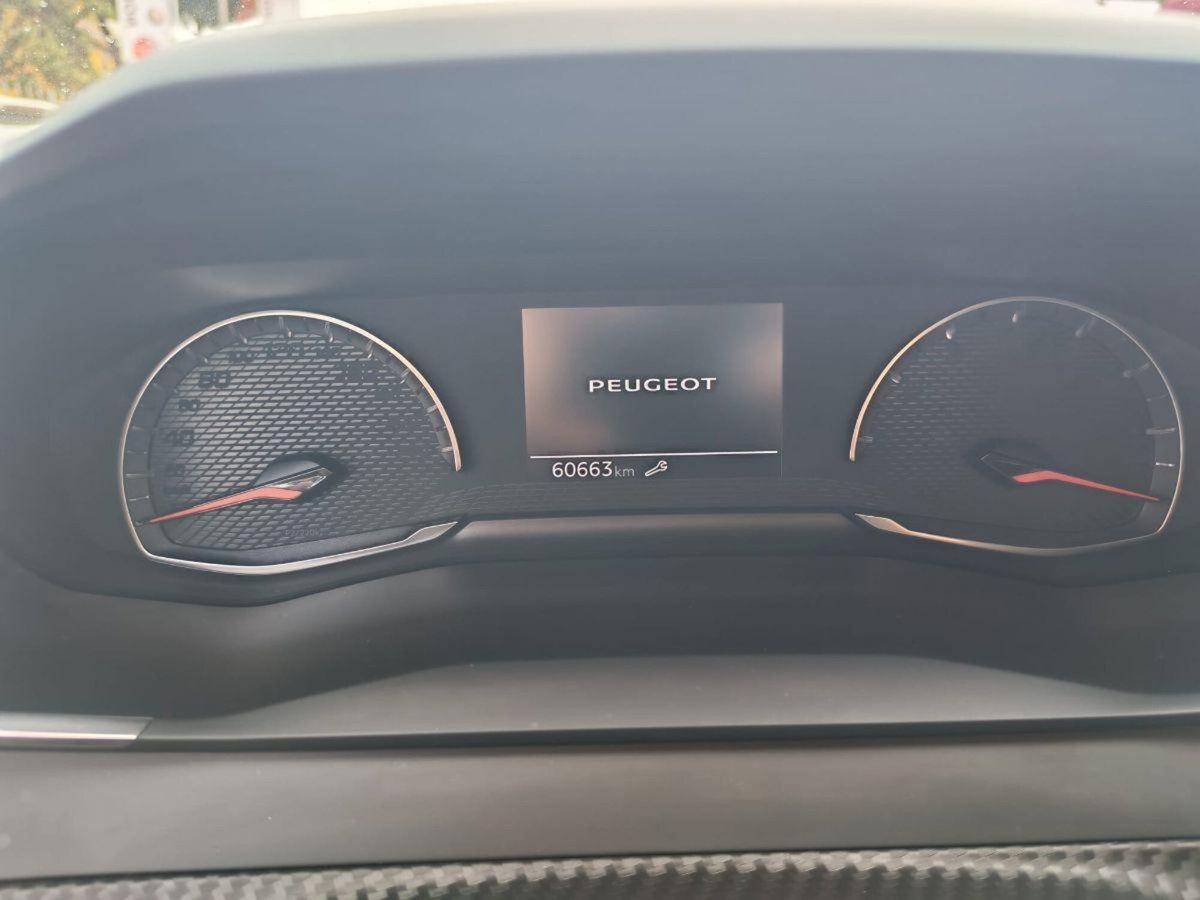 Peugeot 208 PureTech 75 Stop&Start 5 porte Active (10)