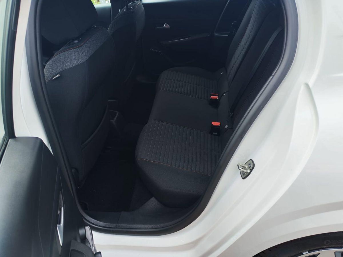 Peugeot 208 PureTech 75 Stop&Start 5 porte Active (7)
