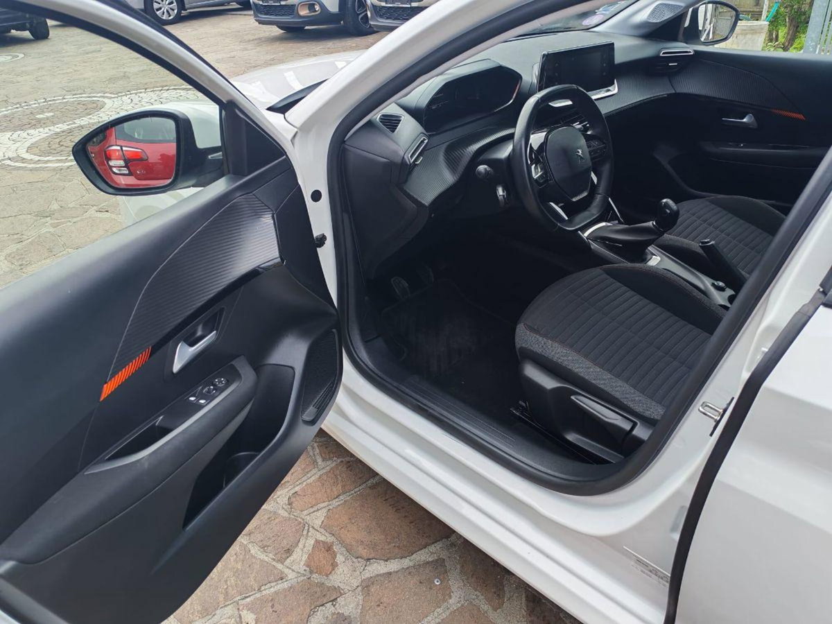 Peugeot 208 PureTech 75 Stop&Start 5 porte Active (8)