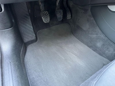Audi A4 Avant 2.0 TDI 120 CV Advanced (14)