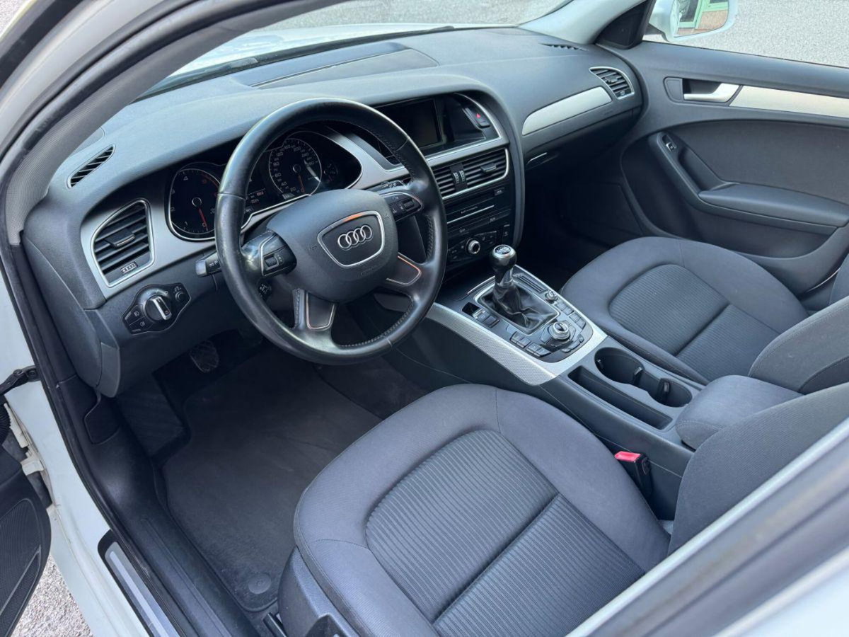 Audi A4 Avant 2.0 TDI 120 CV Advanced (8)