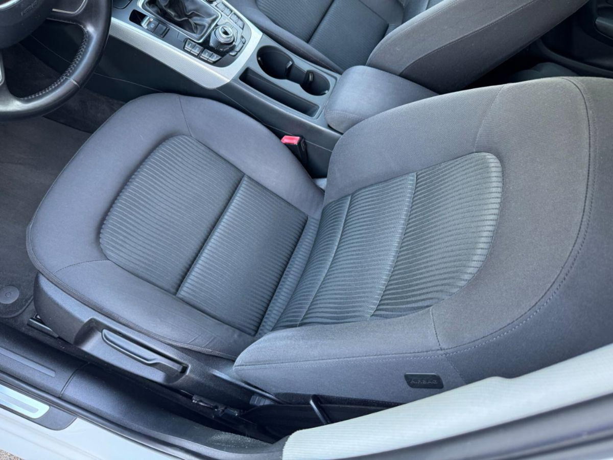Audi A4 Avant 2.0 TDI 120 CV Advanced (9)